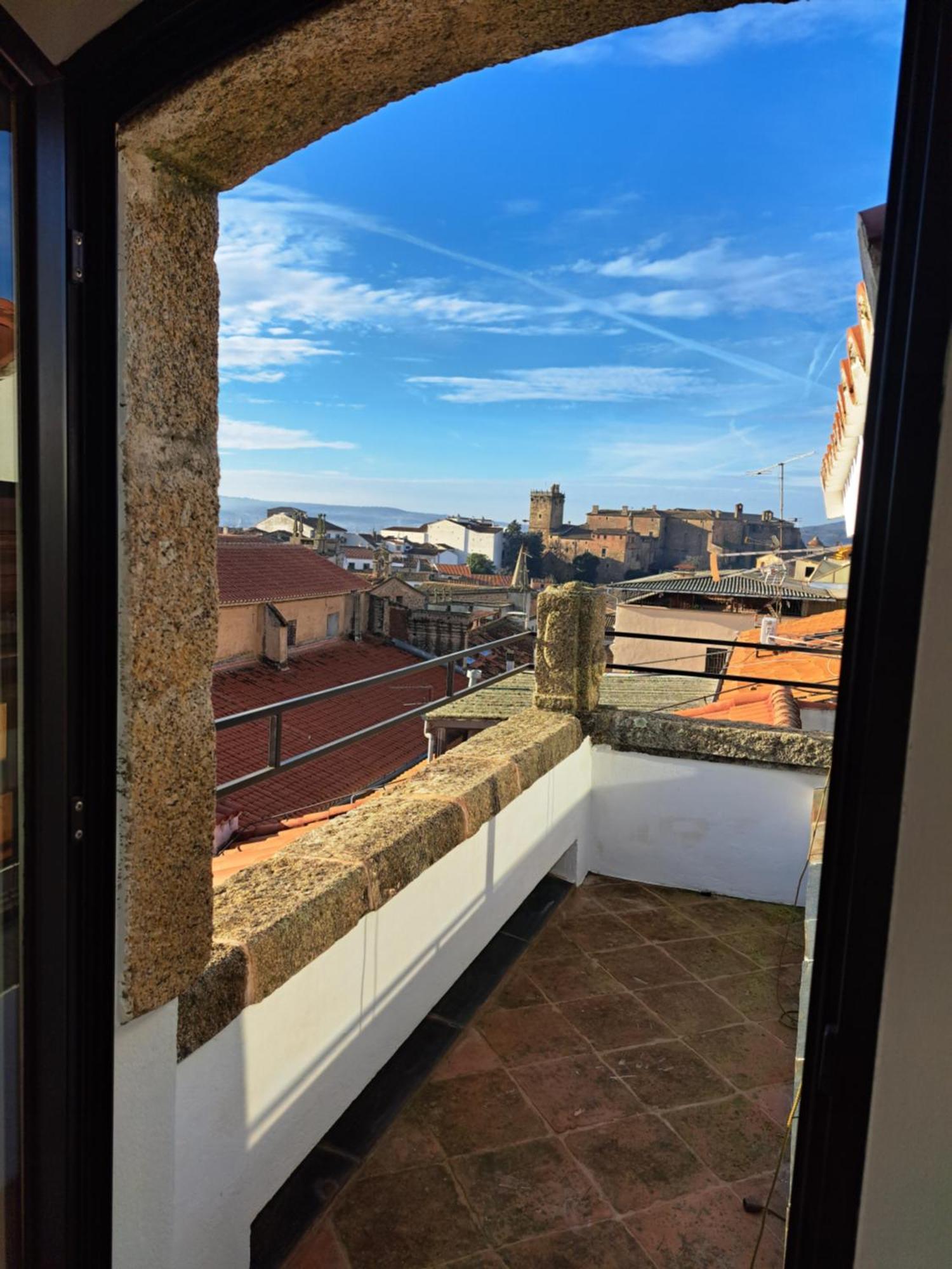 Los Patios. Plasencia Exterior foto
